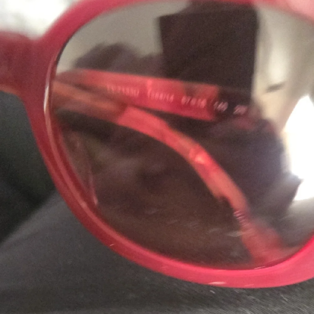 Tory Burch Burgundy Sunglasses with Case - Picture 10 of 15